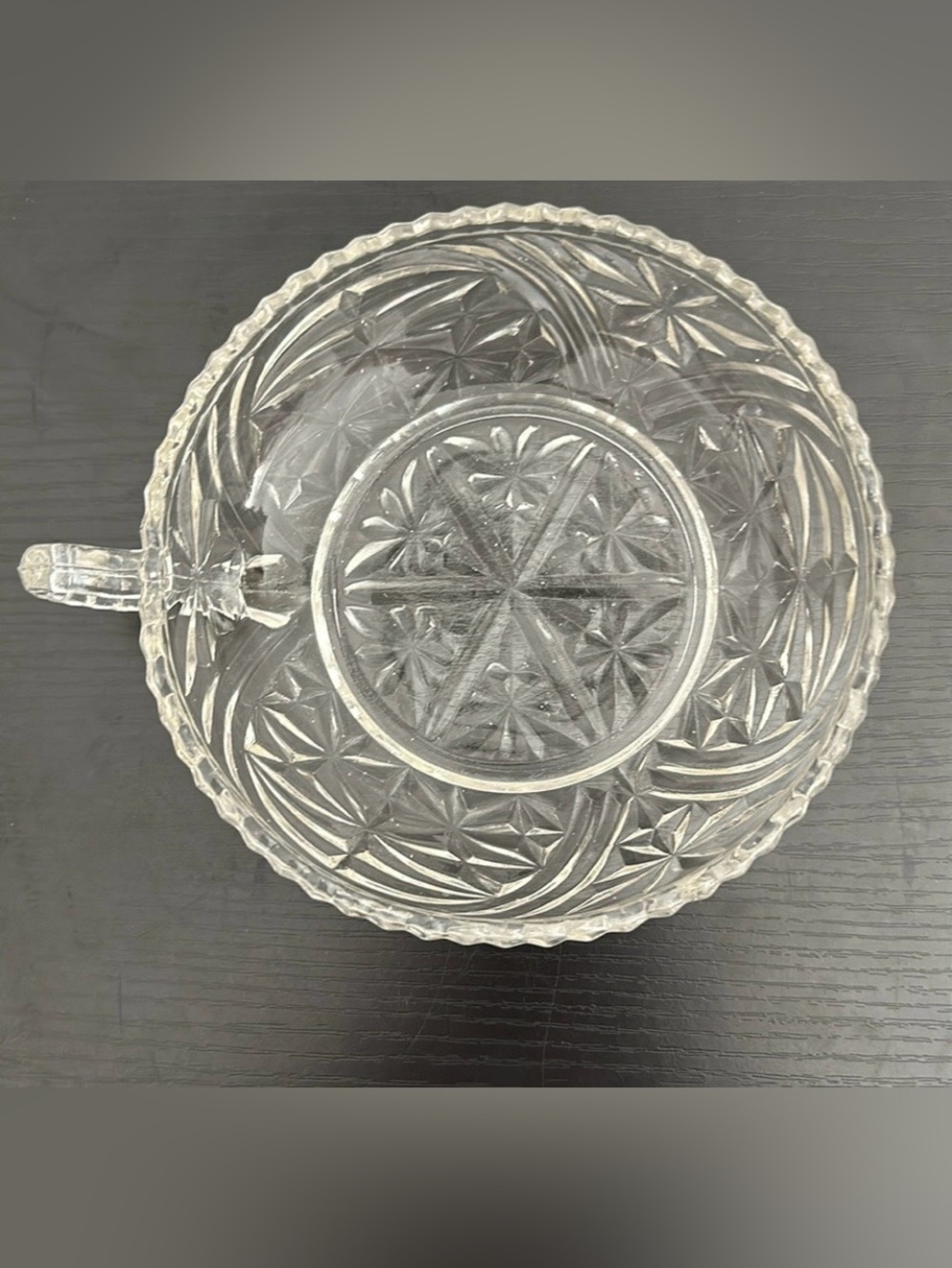 Champagne Color Anchor Hocking Thousand Line Stars & Bars VTG Nappy Bowl